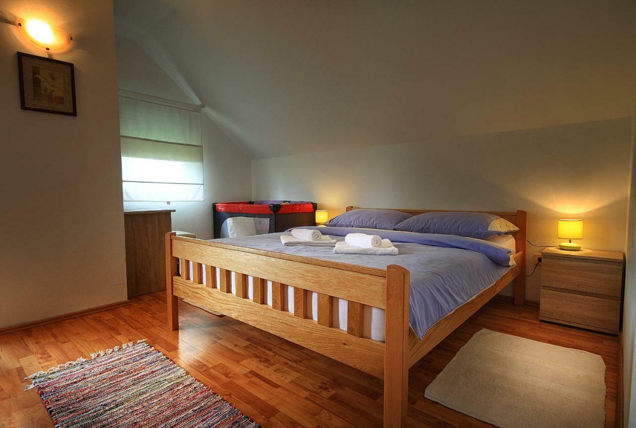 Apartment Medeni Rakovica Dış mekan fotoğraf
