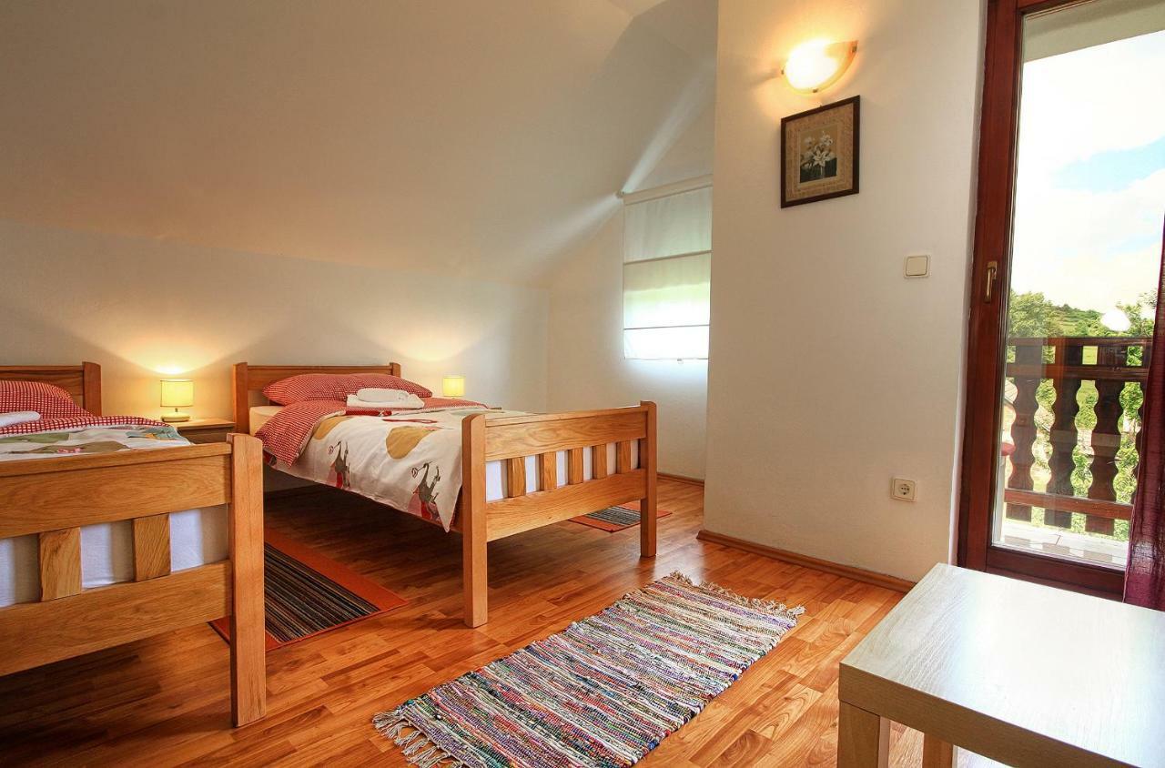 Apartment Medeni Rakovica Dış mekan fotoğraf