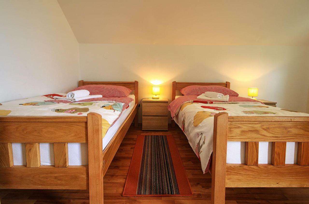 Apartment Medeni Rakovica Dış mekan fotoğraf