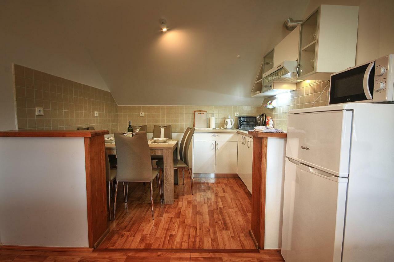 Apartment Medeni Rakovica Dış mekan fotoğraf
